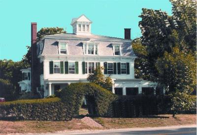 Colonial House Inn & Restaurant, YarmouthPort, Massachusetts, Pet Friendly, Romantic