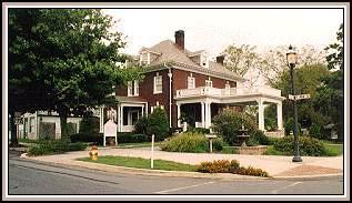 The Olde Square Bed and Breakfast Inn, Mount Joy, Pennsylvania, Pet Friendly