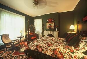 Chantilly Guest Room
