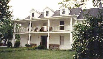 Country Colonial Bed and Breakfast , Jamesport, Missouri