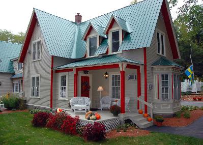 Red Elephant Inn Bed & Breakfast, North Conway, New Hampshire