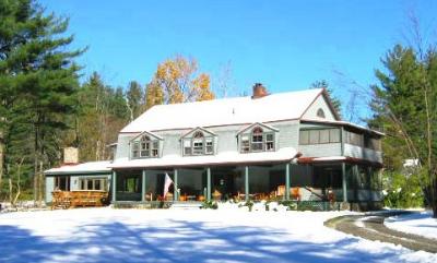 Secluded B & B in the Adirondack High Peaks , Keene Valley, New York, Pet Friendly
