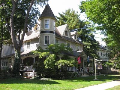 The Haddonfield Inn, Haddonfield, New Jersey, Pet Friendly, Romantic