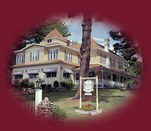 The Lamplight Inn Bed and Breakfast, Lake Luzerne, New York