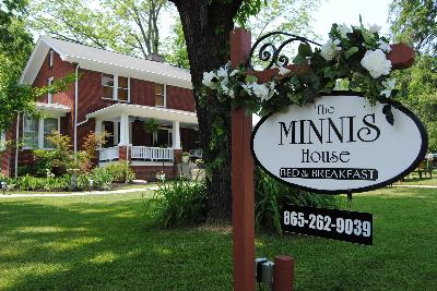 The Minnis House - close to Carson Newman College, New Market, Tennessee, Romantic